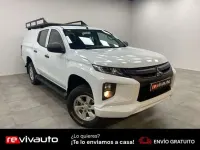 Usado Mitsubishi L200 150 CV (110 kW) 2020 Blanco Pickup/Camioneta