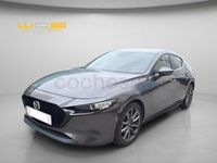 Usado Mazda 3 Center-Line 140 CV (102 kW) 2025 Gris / plata Berlina