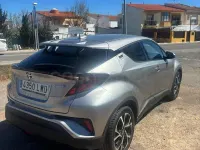 Usado Toyota C-HR Advance 122 CV (89 kW) 2022 Gris / plata SUV
