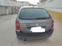 Usado Citroën Xsara Exclusive 90 CV (66 kW) 2004 Gris Utilitario