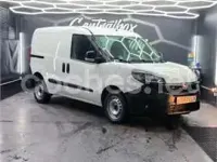 Usado Fiat Doblò 90 CV (66 kW) 2012 Blanco Monovolumen