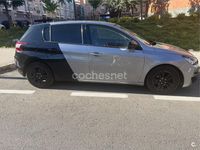 Usado Peugeot 308 Active 110 CV (80 kW) 2017 Gris / plata Berlina