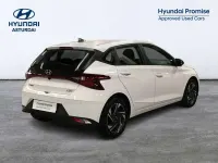 Usado Hyundai i20 84 CV (61 kW) 2023 Blanco Utilitario