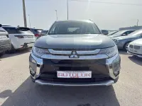 Usado Mitsubishi Outlander Motion 150 CV (110 kW) 2017 Gris / plata SUV