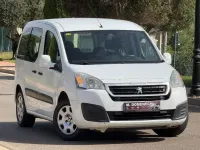 Usado Peugeot TePee Active 99 CV (72 kW) 2015 Blanco Van