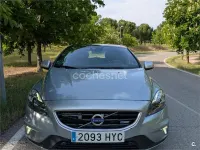 Usado Volvo V40 R-Design Momentum 245 CV (180 kW) 2014 Gris / plata Berlina