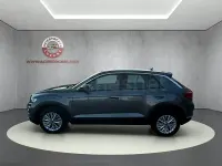 Usado VW T-Roc Advance 150 CV (110 kW) 2021 Gris / plata SUV