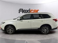 Usado Mitsubishi Outlander P-HEV Motion 224 CV (164 kW) 2021 Blanco SUV