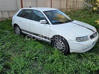 Usado Audi A3 Ambition 125 CV (91 kW) 2001 Blanco Utilitario