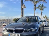 Usado BMW 318 Comfort Edition 150 CV (110 kW) 2020 Gris / plata Berlina