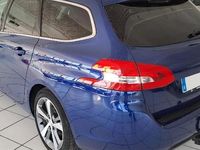 Usado Peugeot 308 Allure 131 CV (96 kW) 2019 Bleu magnetic Familiar