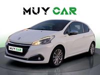 Usado Peugeot 208 Style 82 CV (60 kW) 2018 Blanco Utilitario