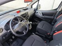 Usado Citroën Berlingo Feel 100 CV (73 kW) 2016 Gris / plata Monovolumen
