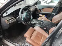 Usado BMW 530 193 CV (141 kW) 2004 Negro Familiar