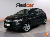Begagnad Dacia Sandero Essentiel 101 HK (74 kW) 2023 Svart Halvkombi