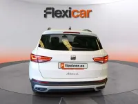 Usado Seat Ateca Style 150 CV (110 kW) 2023 Blanco SUV