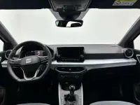 Usado Seat Ibiza XCELLENCE 116 CV (85 kW) 2025 Gris Utilitario