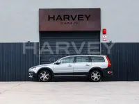Usado Volvo XC70 Kinetic 181 CV (133 kW) 2013 Gris / plata Familiar
