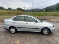 Usado Seat Cordoba Stylance 75 CV (55 kW) 2005 Gris / plata Berlina