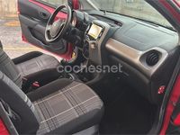 Usado Peugeot 108 82 CV (60 kW) 2017 Rojo Utilitario