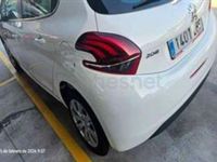 Usado Peugeot 208 Active 99 CV (72 kW) 2019 Blanco Utilitario