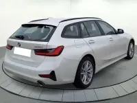 Usado BMW 320 190 CV (139 kW) 2019 Blanco Familiar