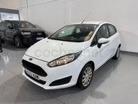 Usado Ford Fiesta Trend 75 CV (55 kW) 2017 Blanco Berlina