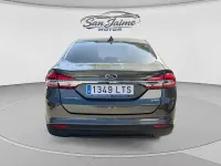 Usado Ford Mondeo Titanium 187 CV (137 kW) 2021 Gris / plata Berlina