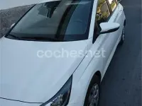 Usado Hyundai i20 100 CV (73 kW) 2021 Blanco Utilitario
