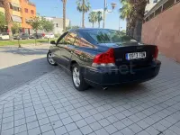 Usado Volvo S60 Momentum 163 CV (119 kW) 2007 Azul Berlina