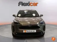 Używany Toyota Yaris Cross Active 116 KM (85 kW) 2023 Zielony SUV