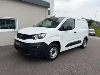 Usado Peugeot Partner S 102 CV (75 kW) 2022 Blanco Monovolumen