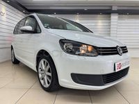 Usado VW Touran Advance 105 CV (77 kW) 2014 Blanco Monovolumen