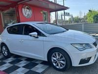 Begagnad Seat Leon Style 110 HK (80 kW) 2018 Vit Sedan