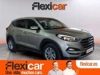 Usado Hyundai Tucson GO! 116 CV (85 kW) 2018 Gris SUV