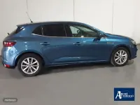Usado Renault Mégane Zen 132 CV (97 kW) 2016 Azul Berlina