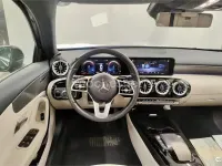 Usado Mercedes A250 218 CV (160 kW) 2021 Negro Berlina