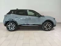 Usado Opel Mokka 136 CV (100 kW) 2025 Gris SUV