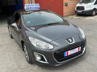 Usado Peugeot 308 CC Active 120 CV (88 kW) 2014 Gris / plata Descapotable