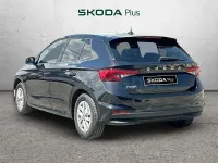 Usado Skoda Fabia Selection 95 CV (69 kW) 2025 Negro Utilitario