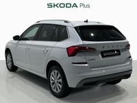 Usado Skoda Kamiq Ambition 110 CV (80 kW) 2021 Blanco SUV