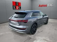 Usado Audi e-tron Advanced 230 kW (313 CV) 2020 Gris SUV