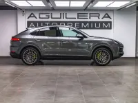Usado Porsche Cayenne E-Hybrid 462 CV (339 kW) 2021 Gris SUV
