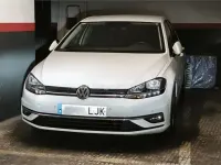 Usado VW Golf VII Advance 150 CV (110 kW) 2020 Blanco Familiar
