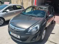 Usado Opel Corsa Color Edition 100 CV (73 kW) 2014 Gris / plata Utilitario