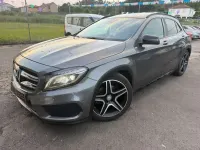 Usado Mercedes GLA220 AMG line 170 CV (125 kW) 2014 Gris / plata SUV