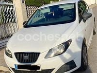 Usado Seat Ibiza 85 HP (62 kW) 2011 Branco Sedan