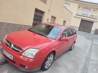 Usado Opel Vectra Elegance 177 CV (130 kW) 2004 Rojo Familiar