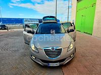 Usado Lancia Delta Gold 105 CV (77 kW) 2012 Beige Utilitario