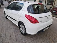 Usado Peugeot 308 Active 92 CV (67 kW) 2012 Blanco Berlina